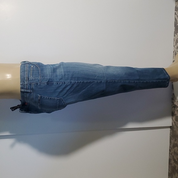 Chico's The So Slimming Girlfriend Cropped Jeans Size 2 - Picture 3 of 14